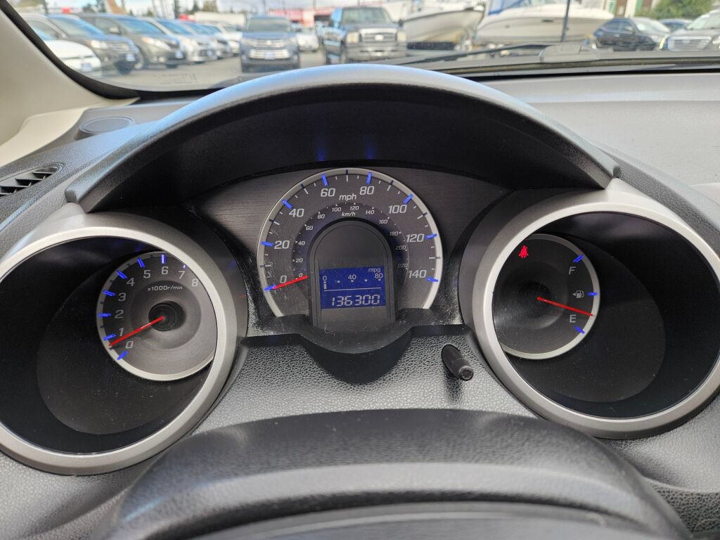 Used 2012 Honda Fit image 19