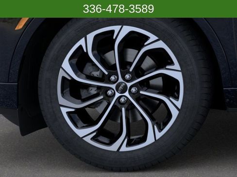 New 2026 Lincoln Nautilus Reserve AWD/4WD image 19