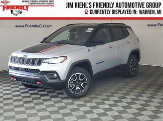 New 2026 Jeep Compass Trailhawk AWD/4WD 360° Tour