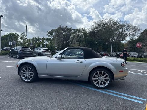 Used 2007 MAZDA MX-5 Miata Touring image 8
