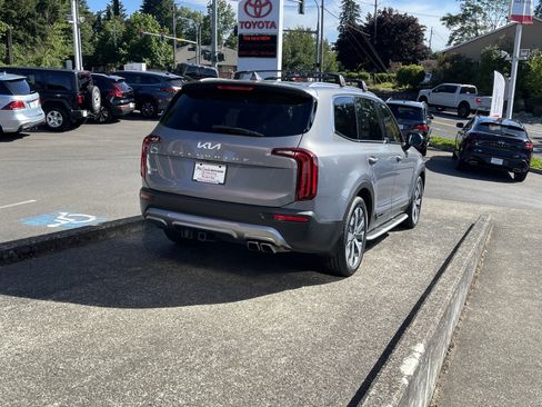 Used 2022 Kia Telluride EX w/ EX Premium Package AWD/4WD image 6