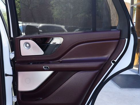 Used 2020 Lincoln Aviator Black Label w/ Dynamic Handling Package image 27