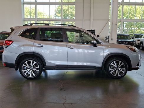 Certified 2022 Subaru Forester Limited w/ Popular Package #3 AWD/4WD image 10