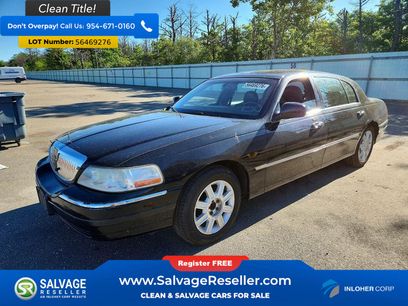 Used 2007 Lincoln Town Car Executive L