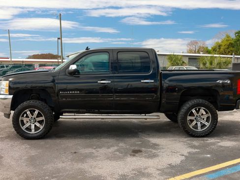 Used 2013 Chevrolet Silverado 1500 LT AWD/4WD image 3