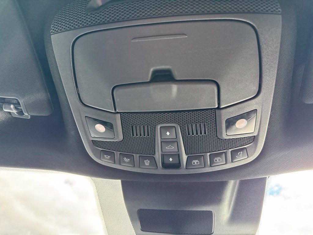Used 2021 Lincoln Navigator L Reserve w/ Luxury Package AWD/4WD image 39