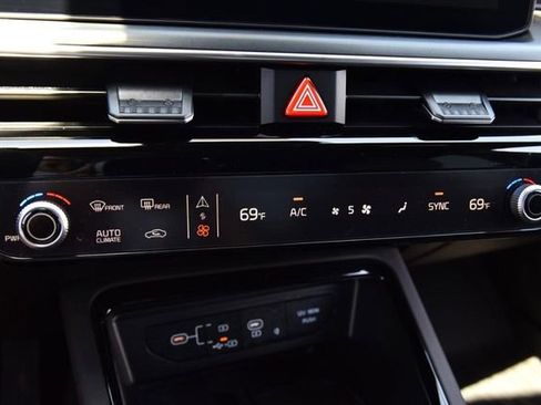 Used 2025 Kia K5 GT w/ GT1 Package FWD image 18