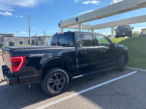 Used 2022 Ford F150 XLT w/ Equipment Group 302A High AWD/4WD image 4