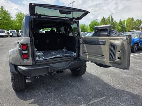New 2026 Ford Bronco Raptor AWD/4WD image 10