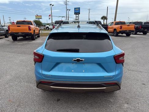 Used 2025 Chevrolet Trax ACTIV w/ Driver Confidence Package FWD image 6