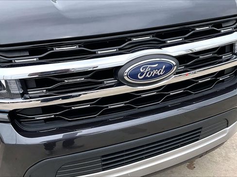 Used 2024 Ford Expedition Limited AWD/4WD image 30