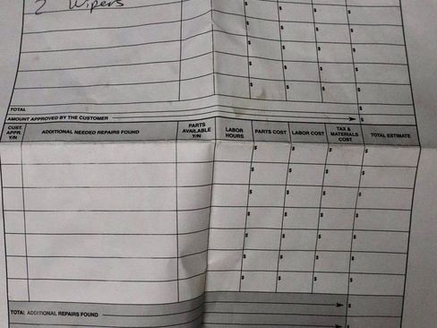 Used 2025 Toyota Tacoma SR5 image 5