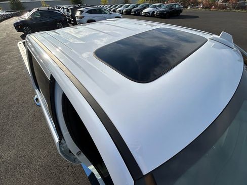 Used 2022 Chevrolet Silverado 3500 High Country w/ Safety Package II image 28