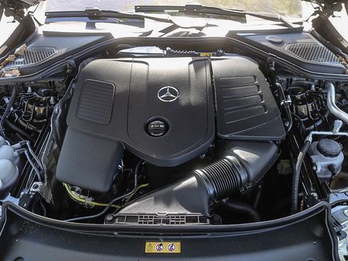 New 2026 Mercedes-Benz E 350 4MATIC Sedan image 25