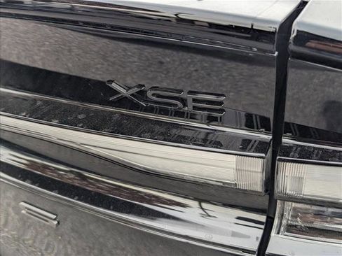 New 2026 Toyota Prius Plug-In Hybrid image 6