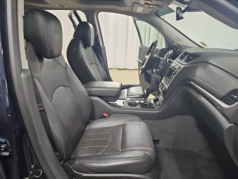 Certified 2017 Chevrolet Traverse Premier FWD image 13