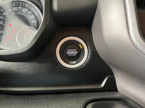 Used 2021 RAM 1500 Big Horn image 23