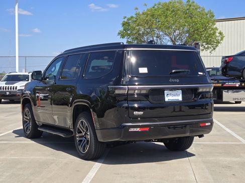 New 2026 Jeep Grand Wagoneer 4WD image 3