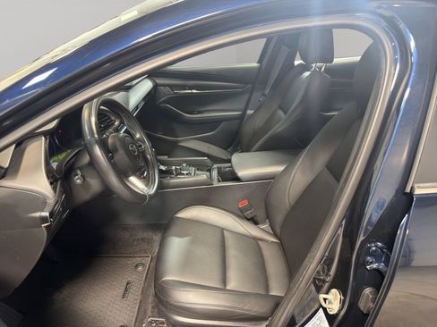 Used 2022 MAZDA MAZDA3 s FWD image 9