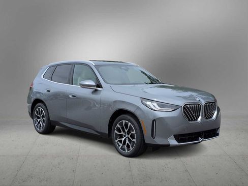 New 2026 BMW X3 xDrive30i w/ Convenience Package AWD/4WD image 2