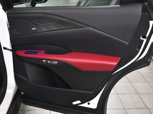 Used 2025 Lexus RX 500h F Sport w/ Convenience Package image 17