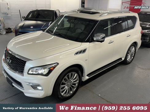 Used 2017 INFINITI QX80 4WD w/ Deluxe Technology Package image 14