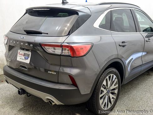 Certified 2021 Ford Escape Titanium w/ Class II Trailer Tow Package image 8