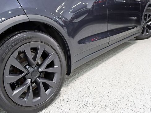 Used 2024 Tesla Model X AWD/4WD image 11