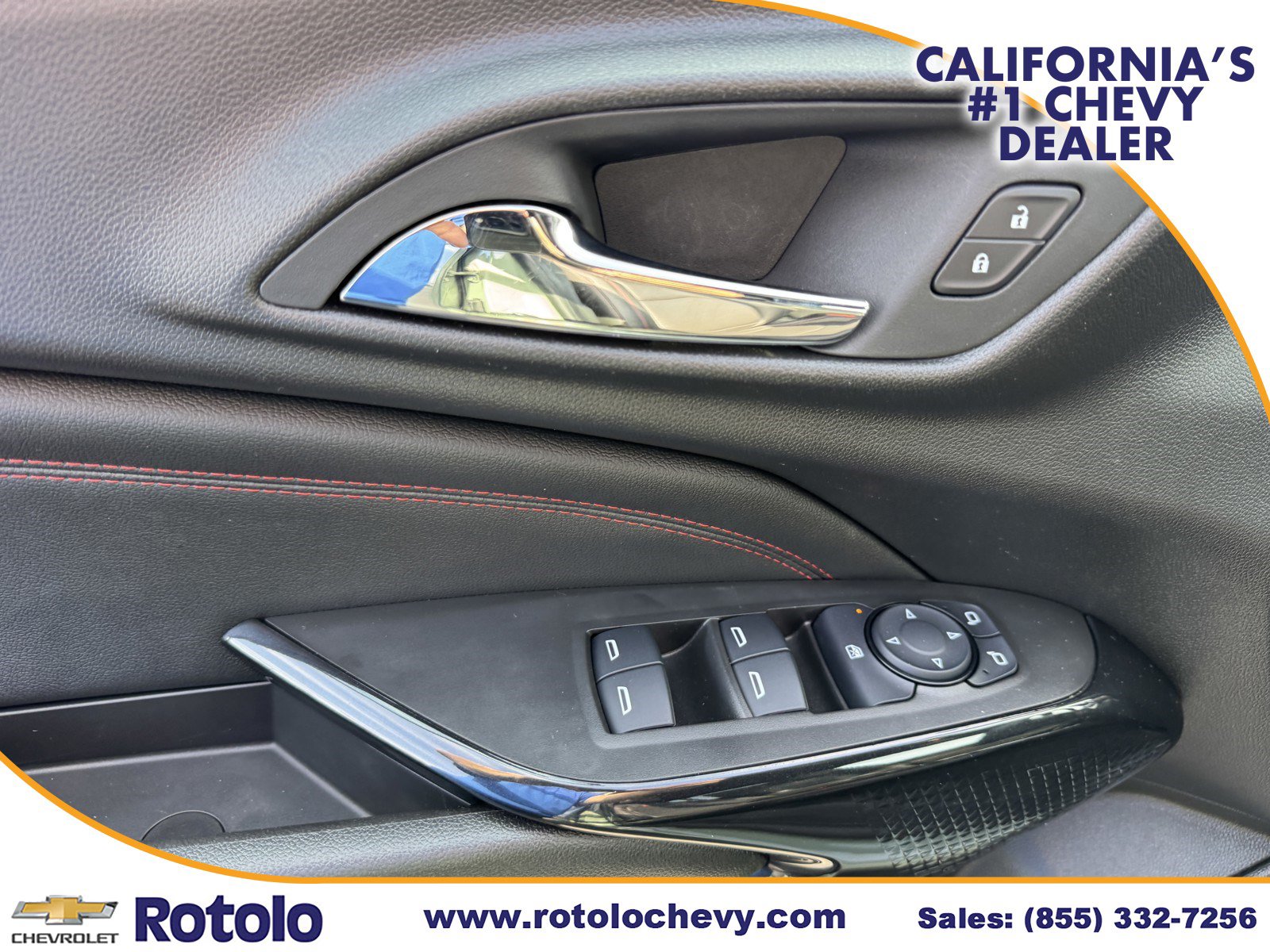 Used 2024 Chevrolet Trax RS w/ Sunroof Package FWD image 22