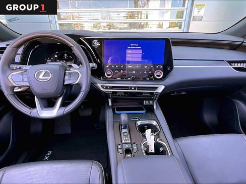 Used 2025 Lexus RX 350 Premium Plus w/ Convenience Package AWD/4WD image 15