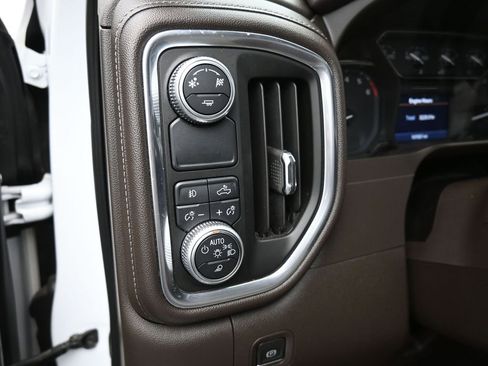 Used 2019 GMC Sierra 1500 SLT image 13