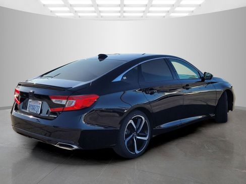 Used 2021 Honda Accord Sport Special Edition image 4