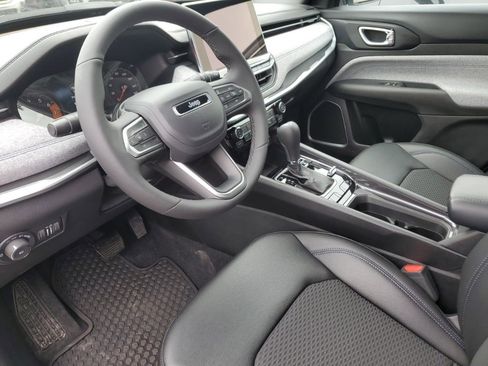 New 2024 Jeep Compass Latitude w/ Convenience Group image 5