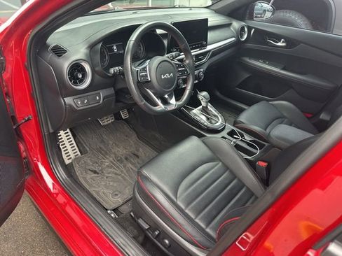 Used 2022 Kia Forte GT w/ GT2 Package image 4