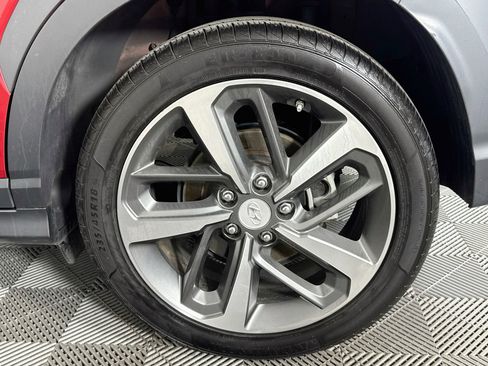 Used 2020 Hyundai Kona Limited AWD/4WD image 35