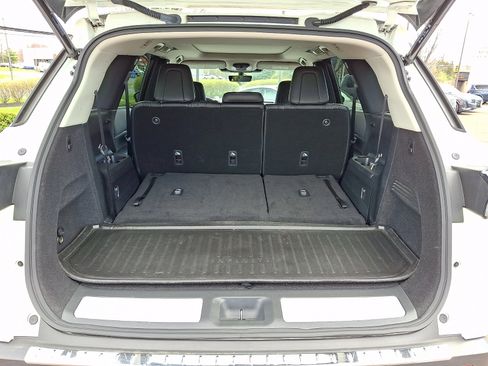 Certified 2023 INFINITI QX60 Luxe w/ Cargo Package AWD/4WD image 29