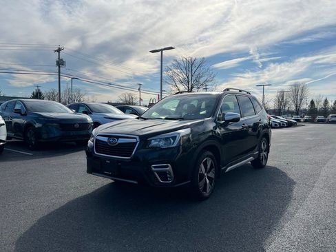 Used 2020 Subaru Forester Touring AWD/4WD image 6