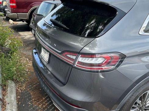 Used 2023 Lincoln Nautilus FWD w/ Premium Package image 7