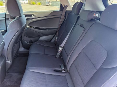 Used 2020 Hyundai Tucson SE image 17