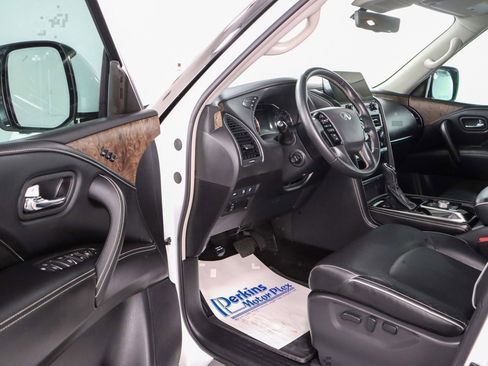 Used 2023 INFINITI QX80 Premium Select w/ Cargo Package image 3