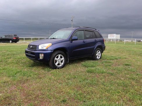 Used 2003 Toyota RAV4 4WD image 16