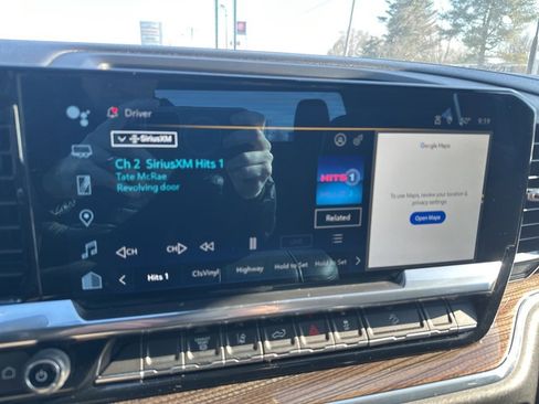 Used 2024 Chevrolet Silverado 2500 LT image 19