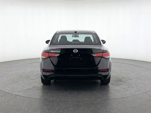 Used 2025 Nissan Sentra SV FWD image 7