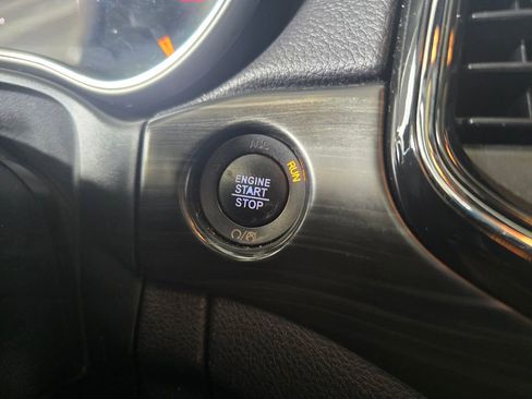 Used 2021 Jeep Grand Cherokee Laredo X RWD image 11