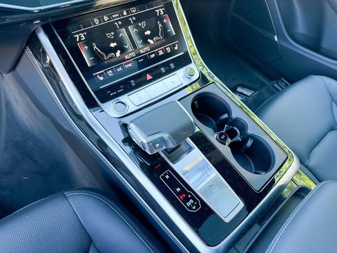 New 2026 Audi Q8 Premium Plus image 22
