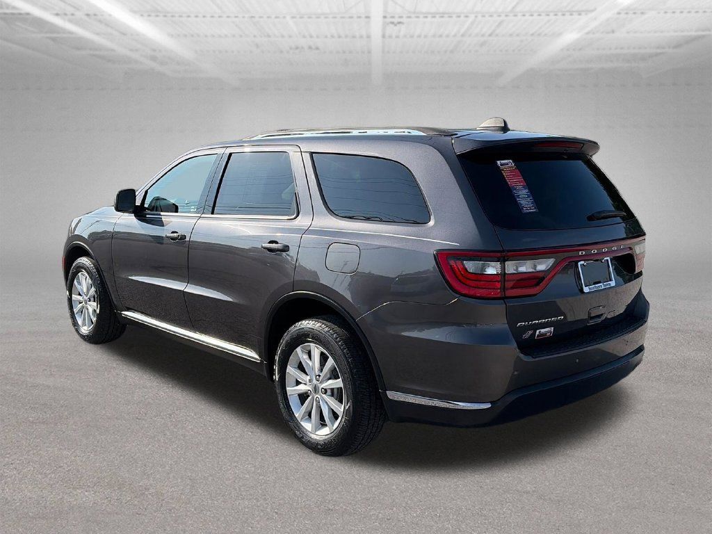 Used 2021 Dodge Durango SXT AWD/4WD image 4