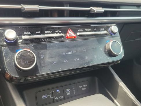 Used 2025 Hyundai Tucson SEL AWD/4WD image 19