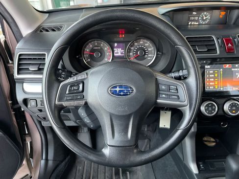 Used 2016 Subaru Forester 2.5i Premium AWD/4WD image 12
