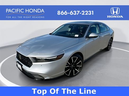 Used 2024 Honda Accord Touring image 1