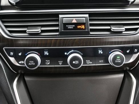 Used 2021 Honda Accord Touring image 27